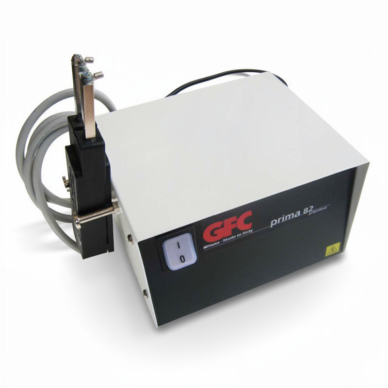 Appareil pour remplacer charnières incrustées 