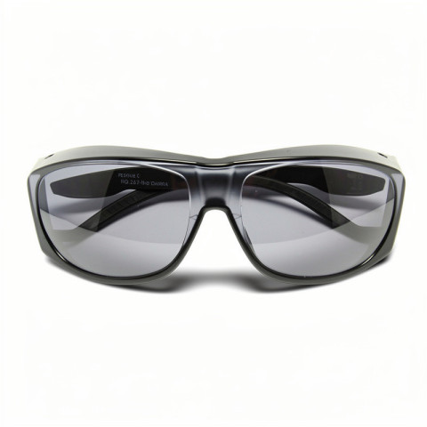 Surlunette de protection solaire fumé 