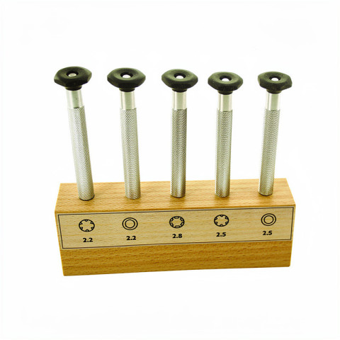 Assortiment clés écrous support bois 