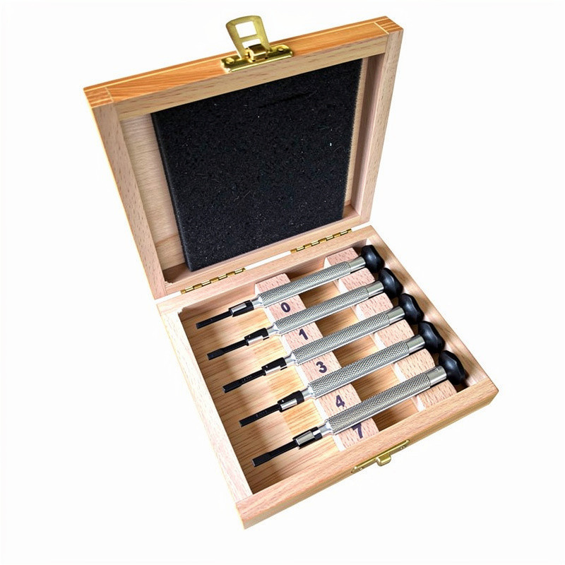 Assortiment clés écrous coffret bois 