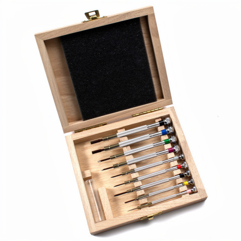 Assortiment tournevis + clés coffret en bois 