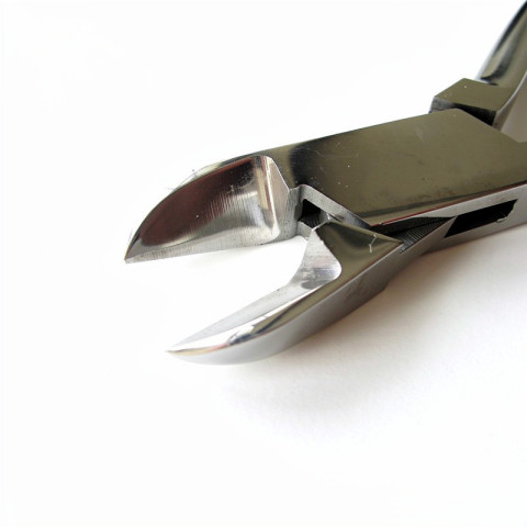 Pince coupante latérale avec biseau 