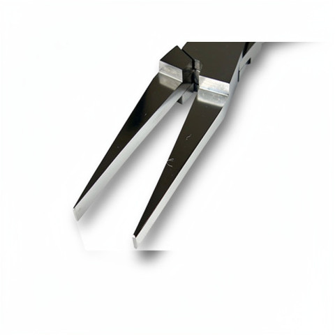 PINCE POLYVALENTE A LONGS BECS PLATS